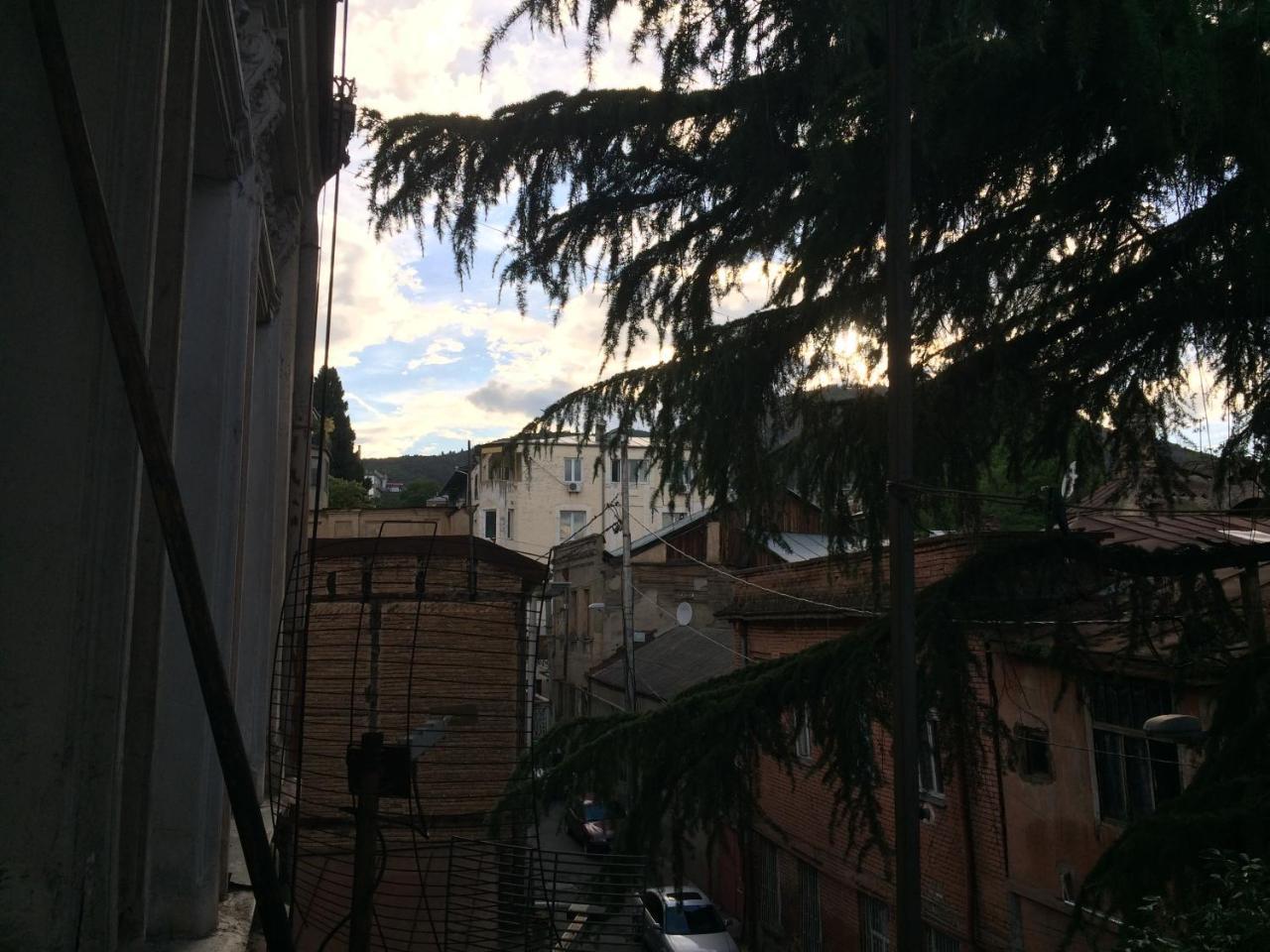 Apartment Ekako Tiflis Exterior foto