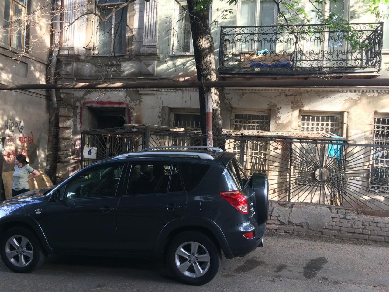 Apartment Ekako Tiflis Exterior foto